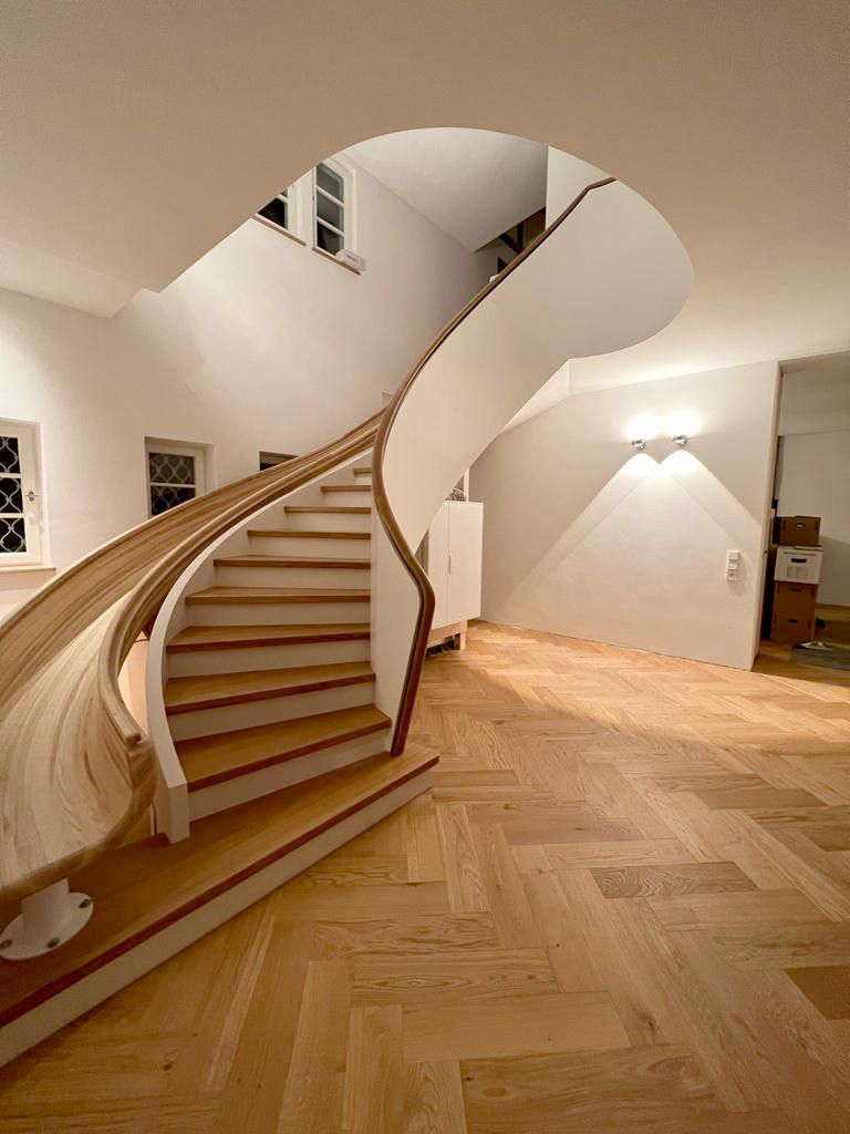 Zimmerei Fleck Rutsche und Treppe im Wohnhaus