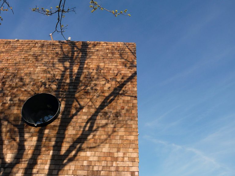 Fassadenverkleidung mit Schindeln