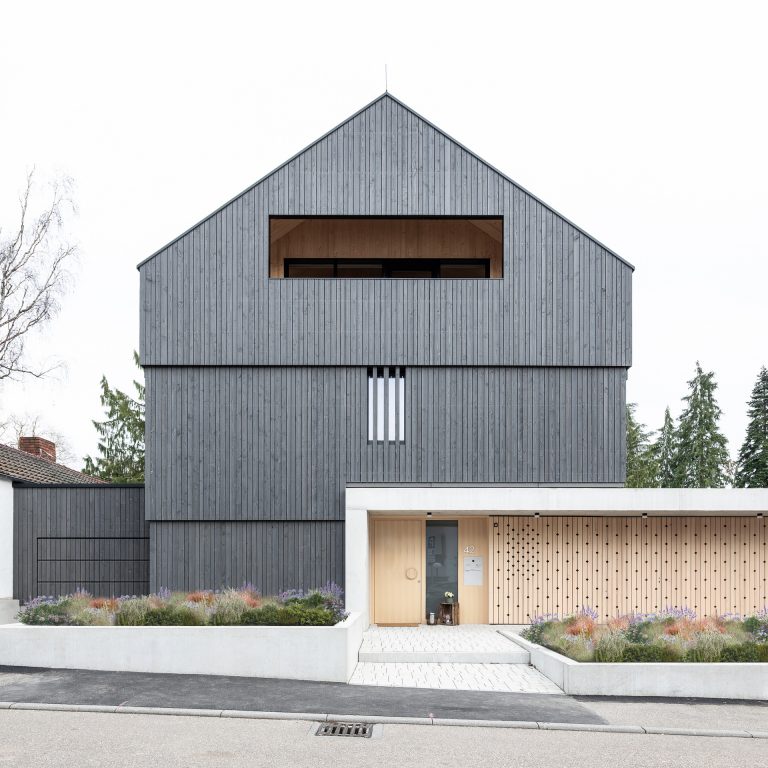 Holzhaus Lohrmannarchitekten Ansicht Eingang, @Andreas Dalferth